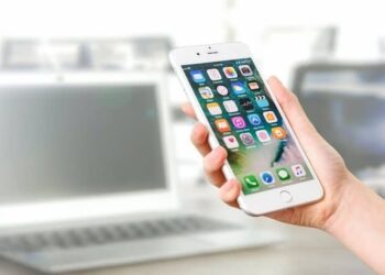 Cách chuyển tiền qua số điện thoại an toàn