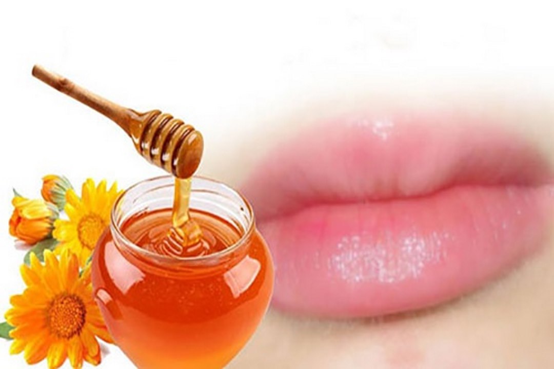 Lợi ích của mật ong trong việc khử thâm môi