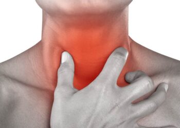 Vi khuẩn, virus là nguyên nhân phổ biến khiến cho họng bị đau