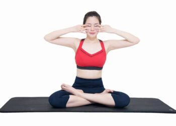Các bài tập yoga giảm cân tại nhà