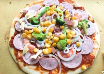 Cách làm pizza bằng chảo
