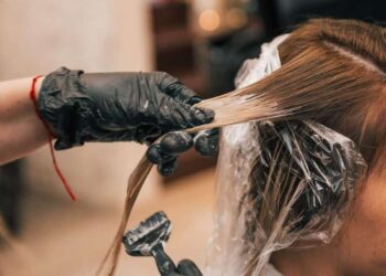 7 Lưu ý khi tự nhuộm tóc và cách nhuộm tóc tại nhà dành cho bạn