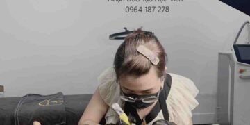 Quy trình khử thâm môi bằng xăm môi